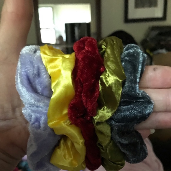 Scrunchies - Picture 1 of 1